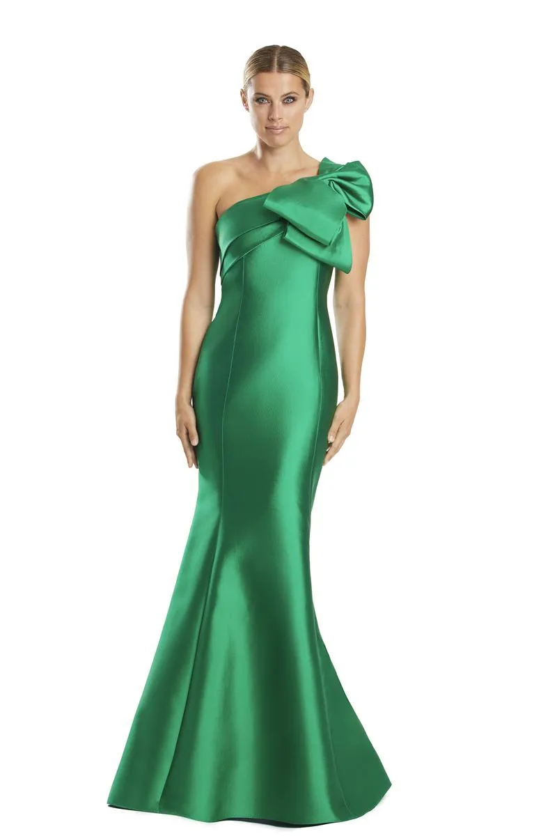 Alexander by Daymor Dress 1850