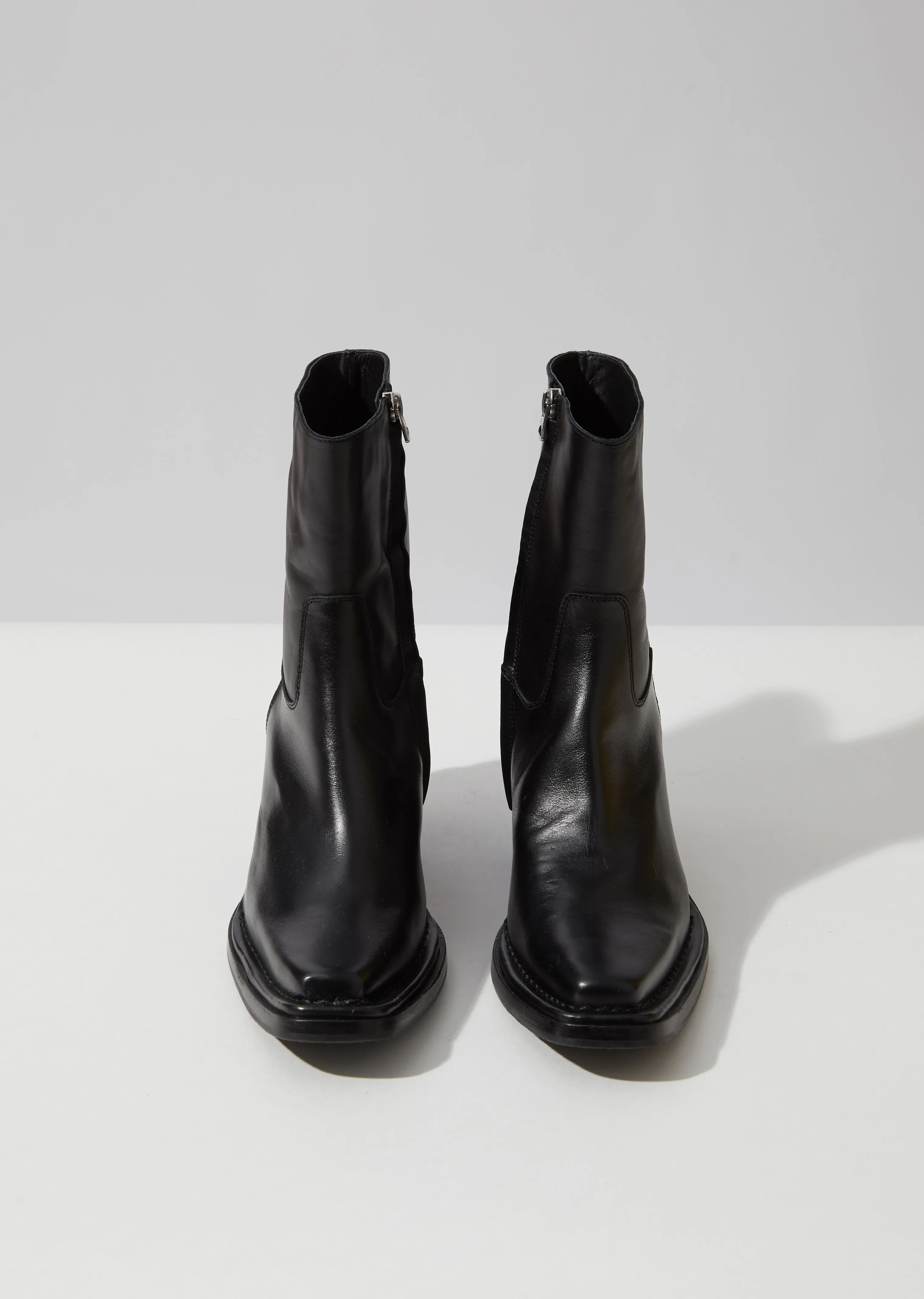 Bruna Boots