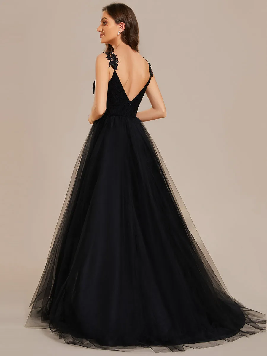 Double V Neck Wholesale Lace Tulle Wedding Dress