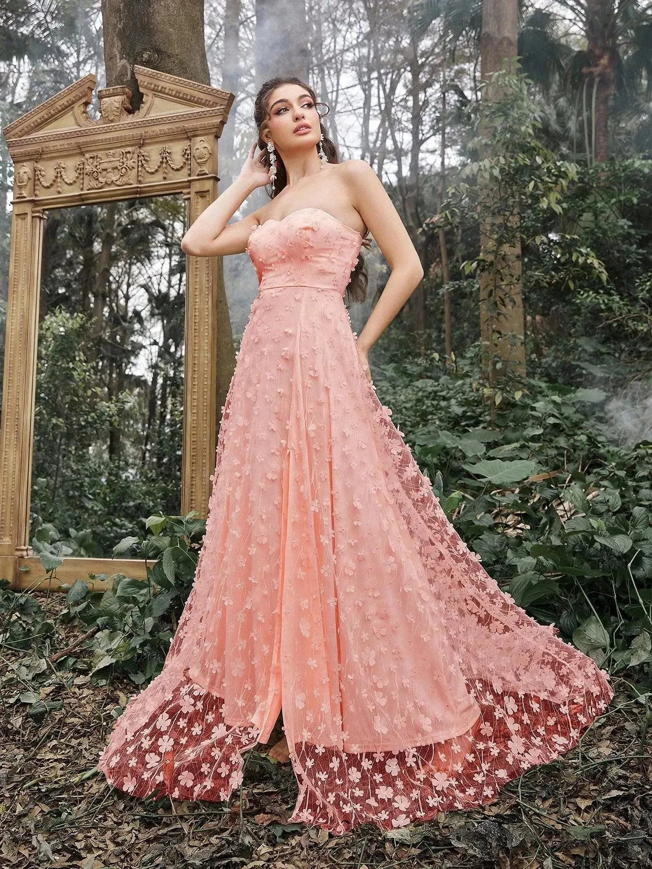 Elegant Floral Appliques Split Thigh Tube Dresses