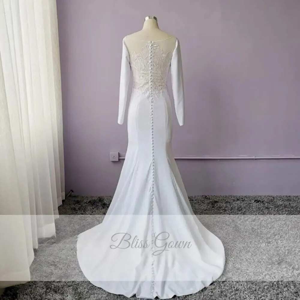 Elegant Mermaid Wedding Gown