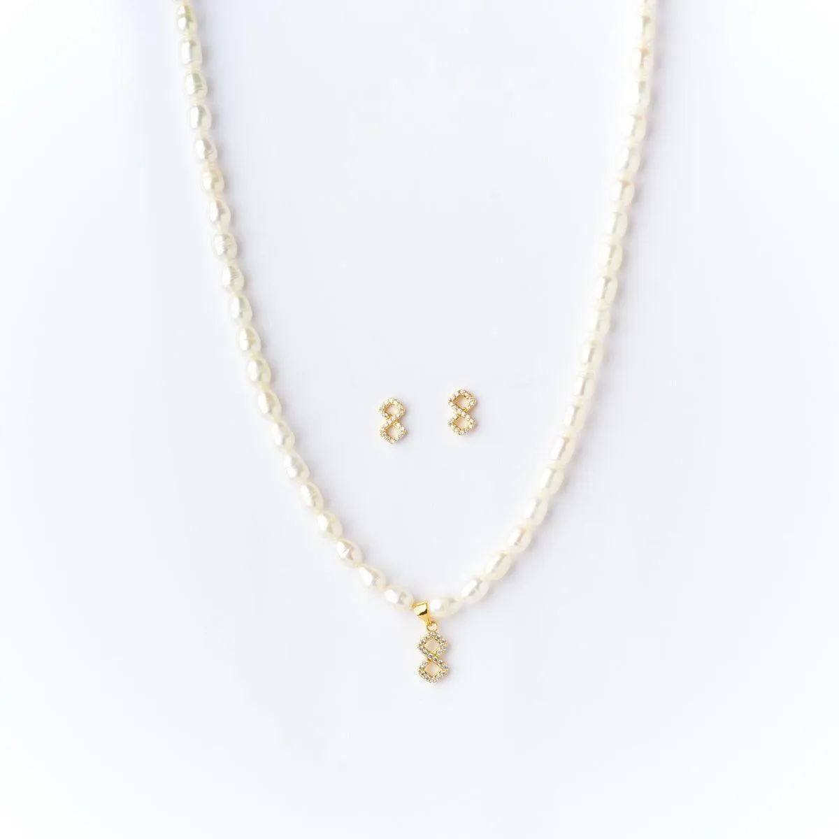 Elegant Real Pearl Necklace Set