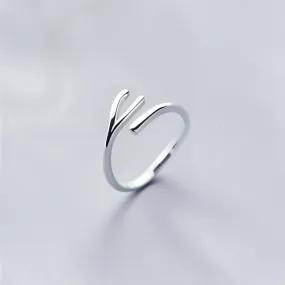 Elegant Wishbone Ring