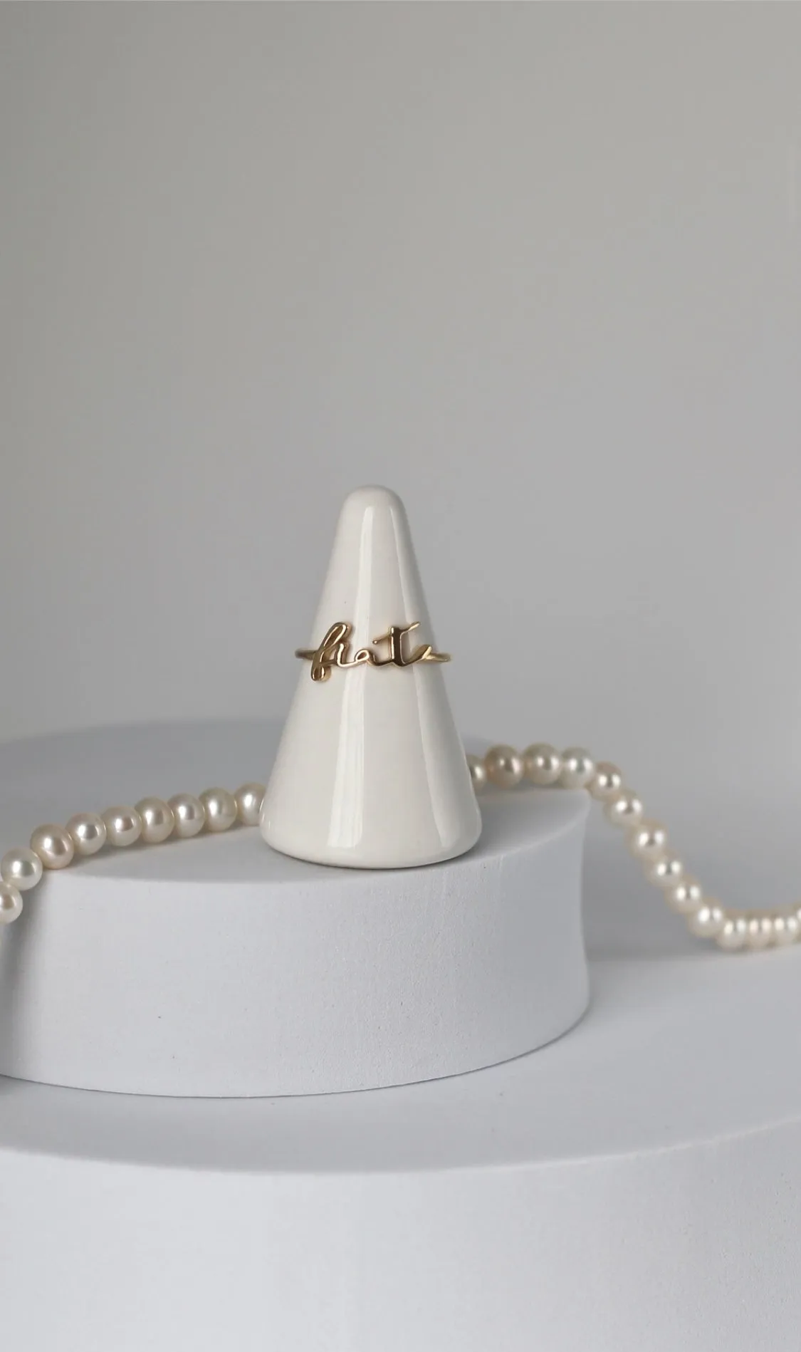 Fiat Ring in 14k Gold