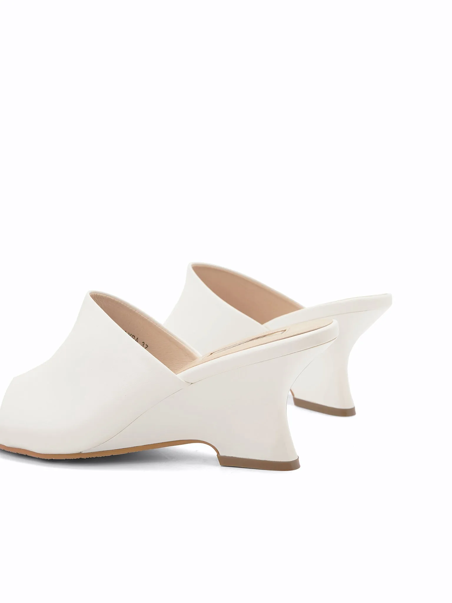 Lyra Wedge Slides