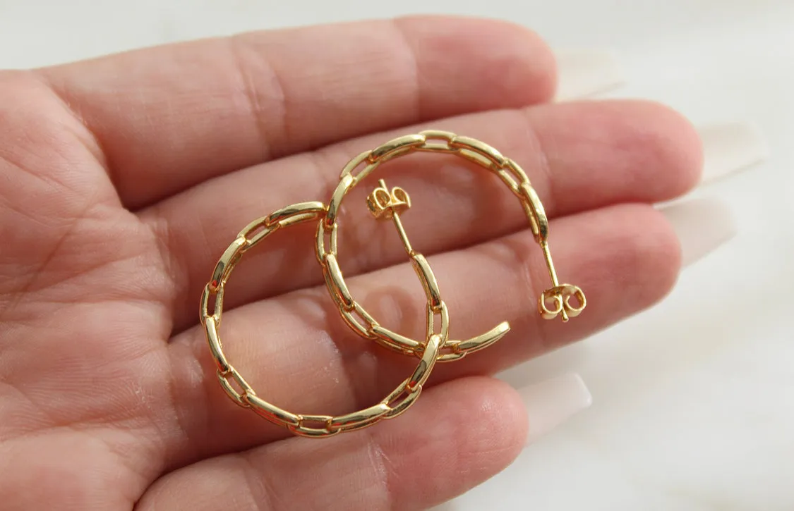 Mary Hoop Earrings